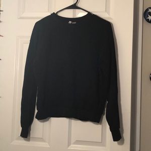 Crew neck long sleeve shirt